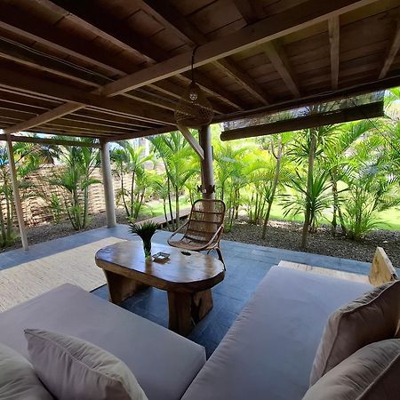 Manusia Dunia Green Lodge Гили Еър Екстериор снимка