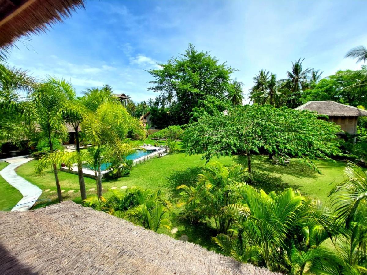Manusia Dunia Green Lodge Гили Еър Екстериор снимка