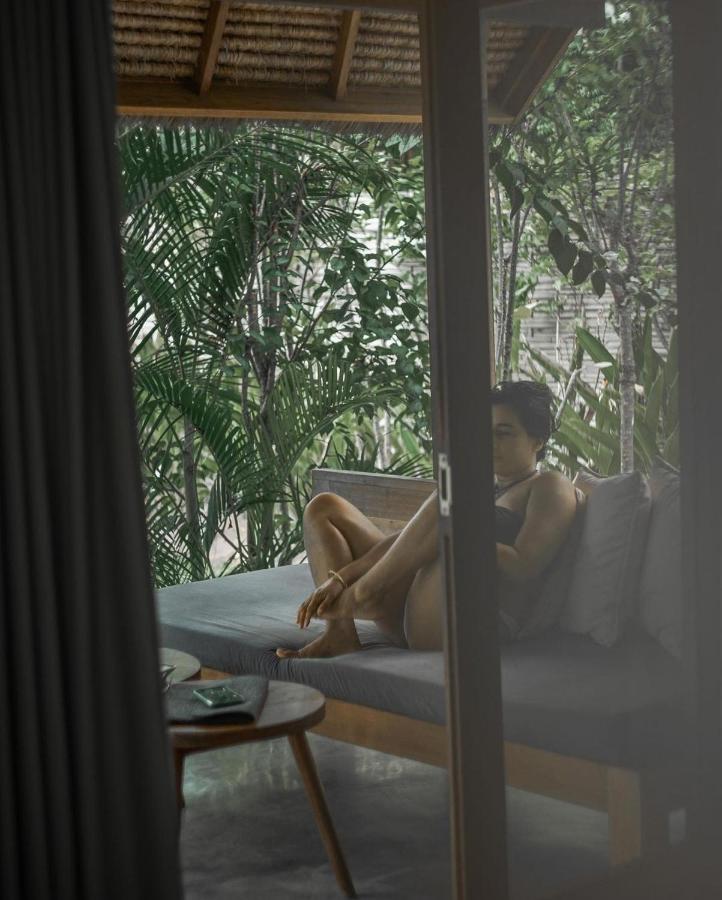 Manusia Dunia Green Lodge Гили Еър Екстериор снимка